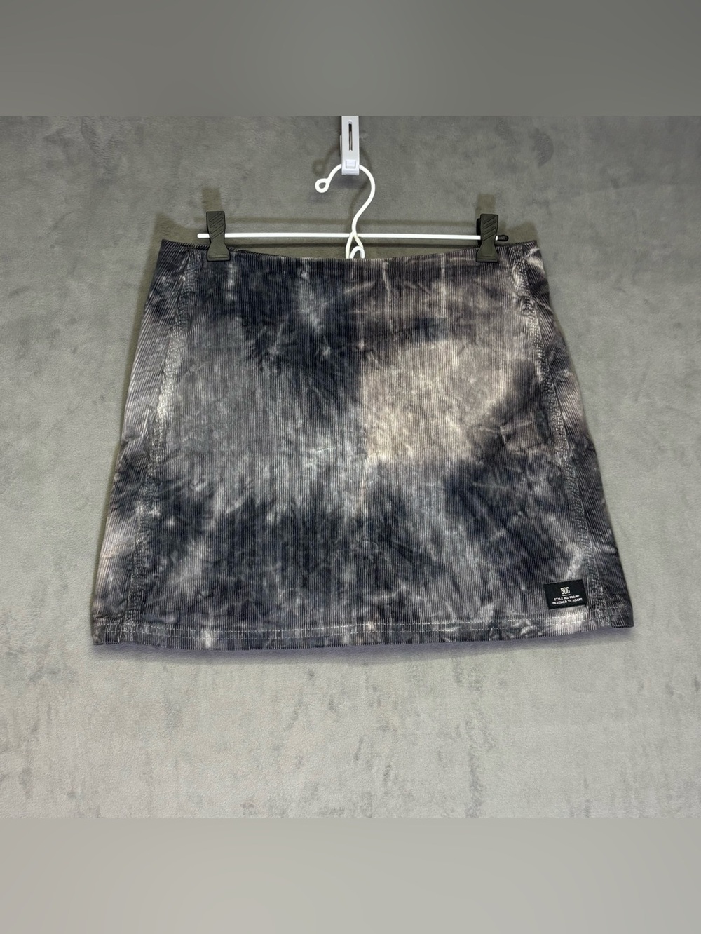 Urban Outfitters BDG Corduroy Tie-Dye Mini Skirt Size Large Black Gray